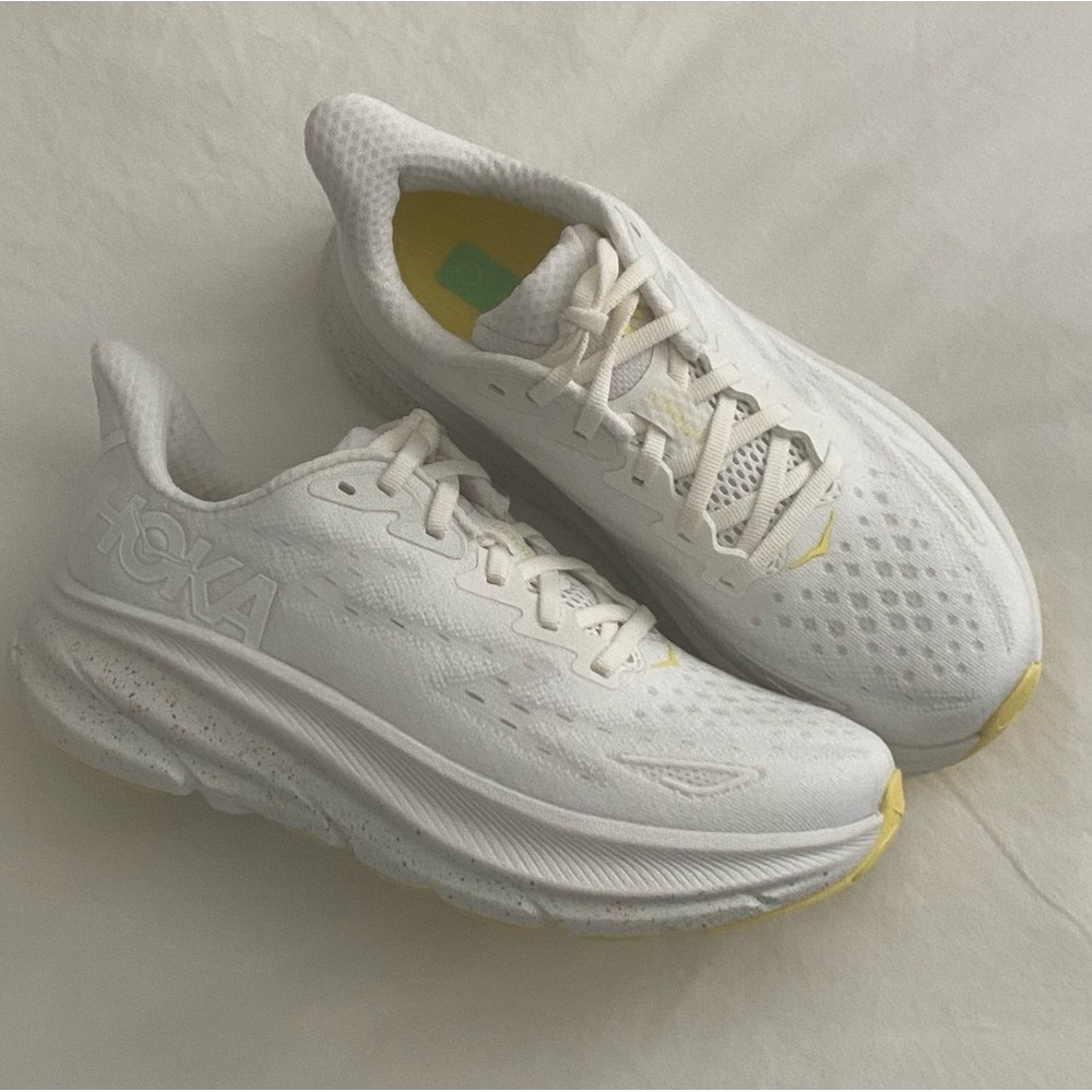 HOKA Clifton 9 | NWOT | Sz 6
